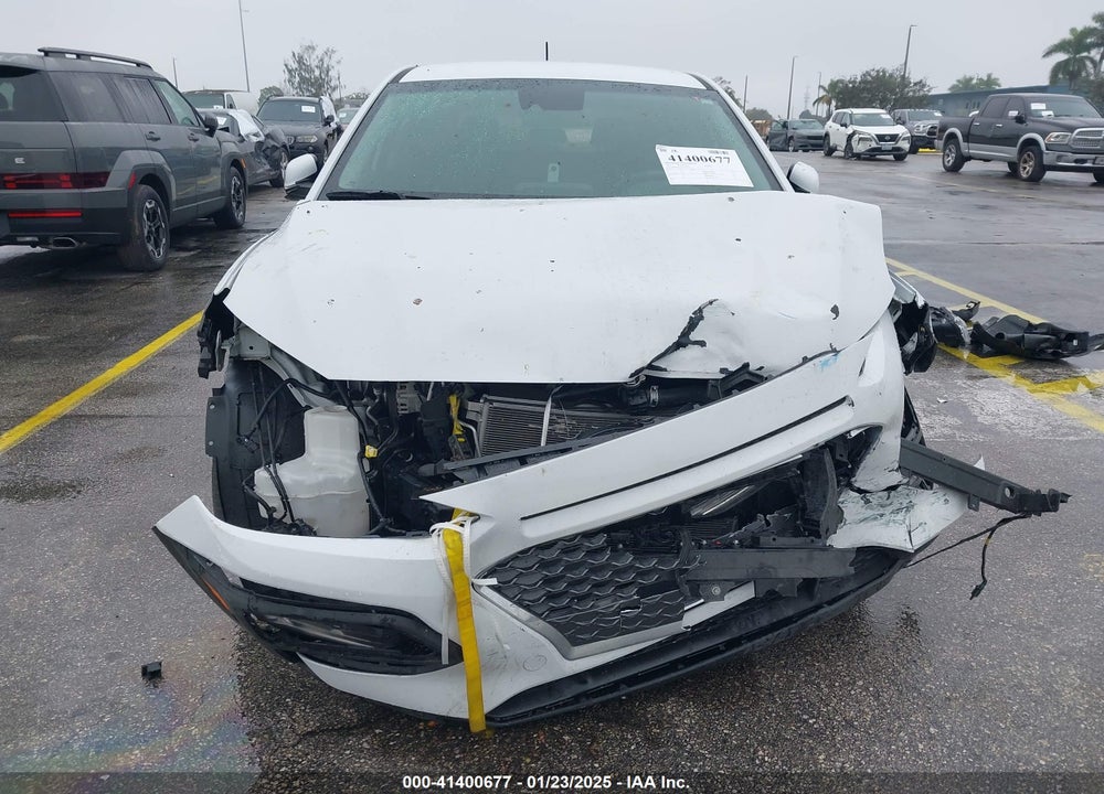 2021 HYUNDAI KONA SE VIN: KM8K12AA1MU616518