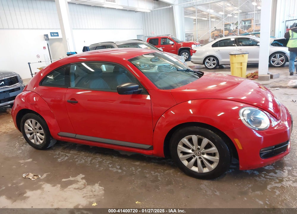 2014 VOLKSWAGEN BEETLE VIN: 3VWF17AT4EM654784