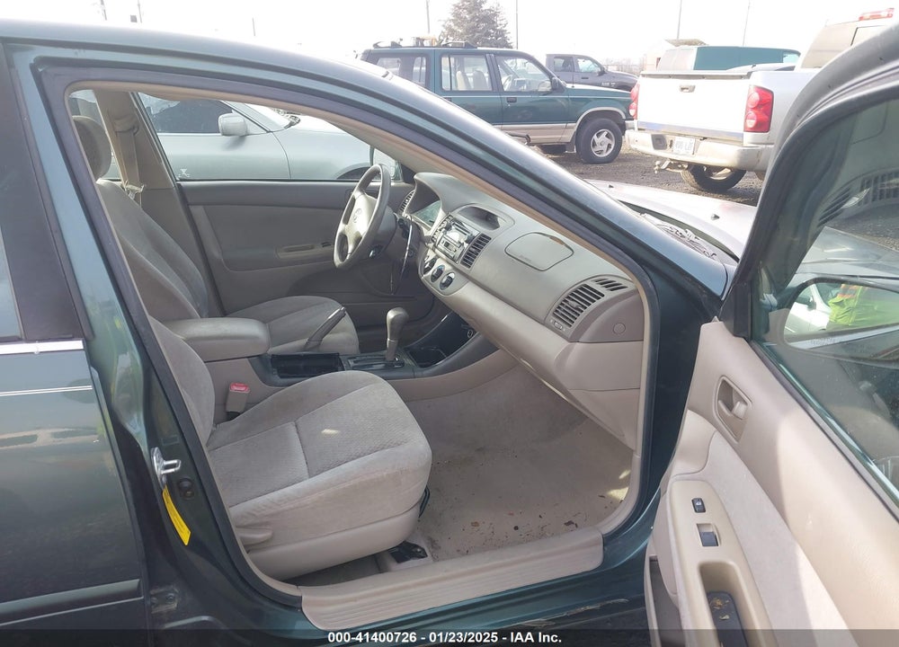 2004 TOYOTA CAMRY LE VIN: 4T1BE30K44U305606