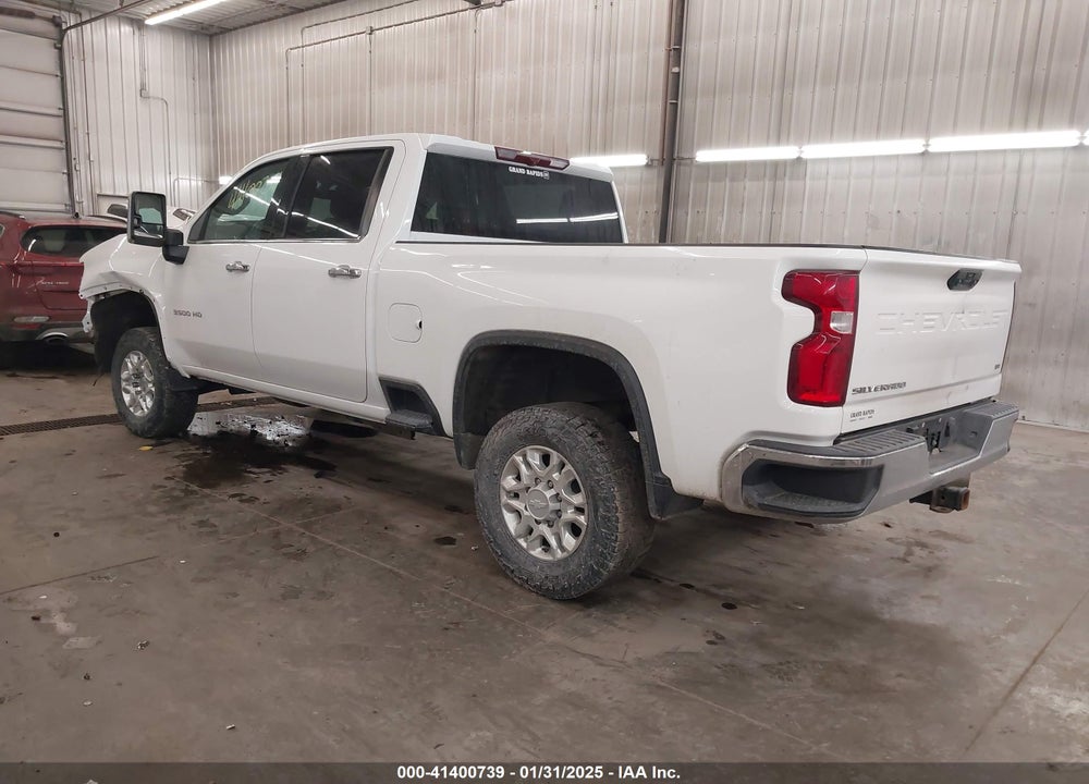 2022 CHEVROLET SILVERADO 3500HD 4WD  STANDARD BED LTZ VIN: 2GC4YUEY1N1231596