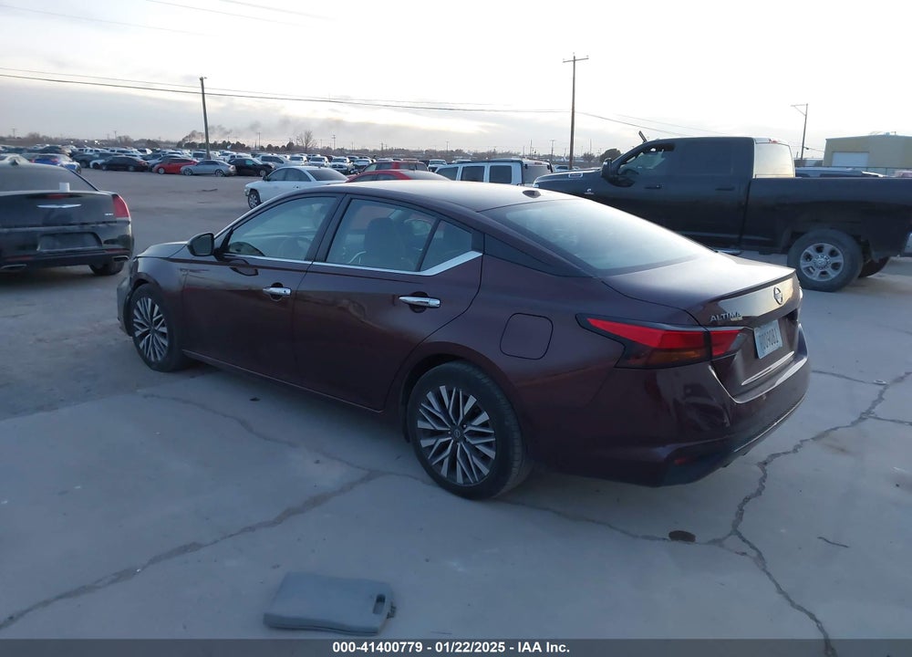 2024 NISSAN ALTIMA SV FWD VIN: 1N4BL4DV7RN319821