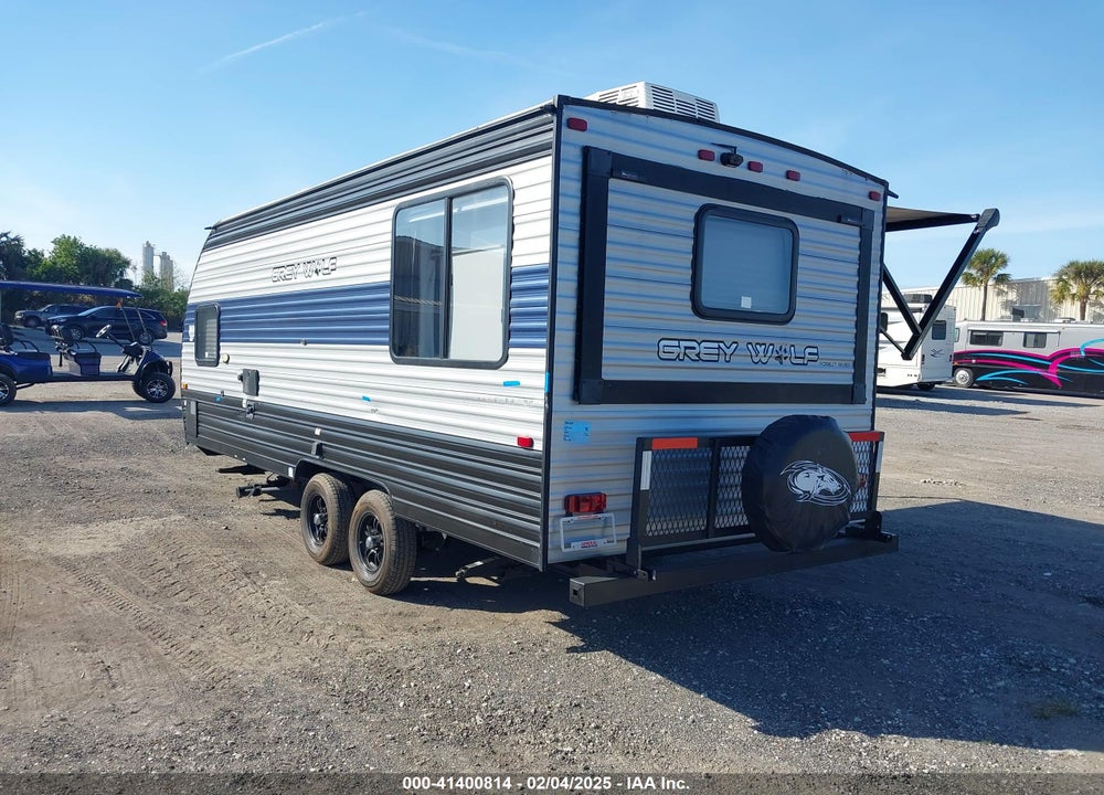 2022 FOREST RIVER GREY WOLF TRAVEL TRAILER VIN: 4X4TCKU25NK077500