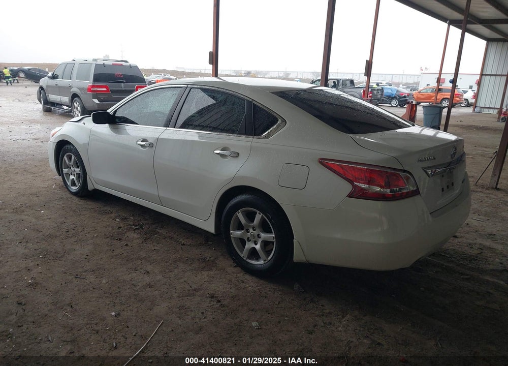 2013 NISSAN ALTIMA VIN: 1N4AL3APXDN560728