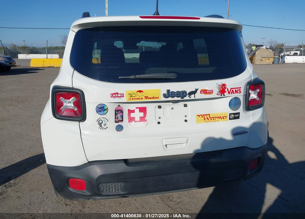 2018 JEEP RENEGADE LATITUDE FWD VIN: ZACCJABB8JPH90013