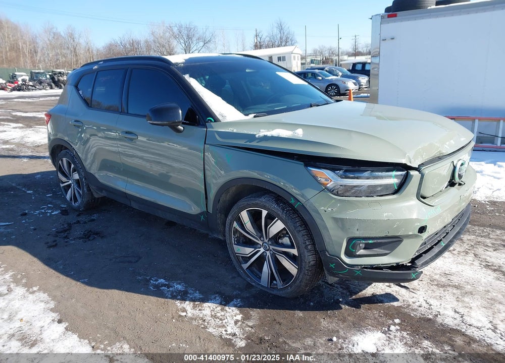 2021 VOLVO XC40 RECHARGE PURE ELECTRIC P8 VIN: YV4ED3UR4M2525090