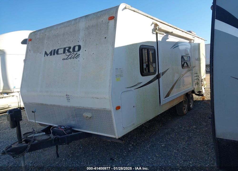 2014 FOREST RIVER FLAGSTAFF MICRO LITE VIN: 4X4TFLA24ED127616