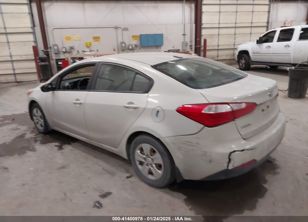 2015 KIA FORTE VIN: KNAFK4A67F5311593