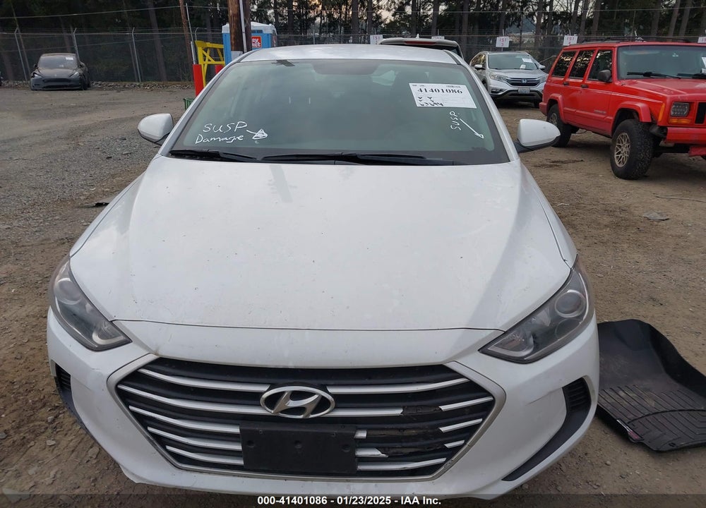 2018 HYUNDAI ELANTRA SEL VIN: 5NPD84LF0JH257603