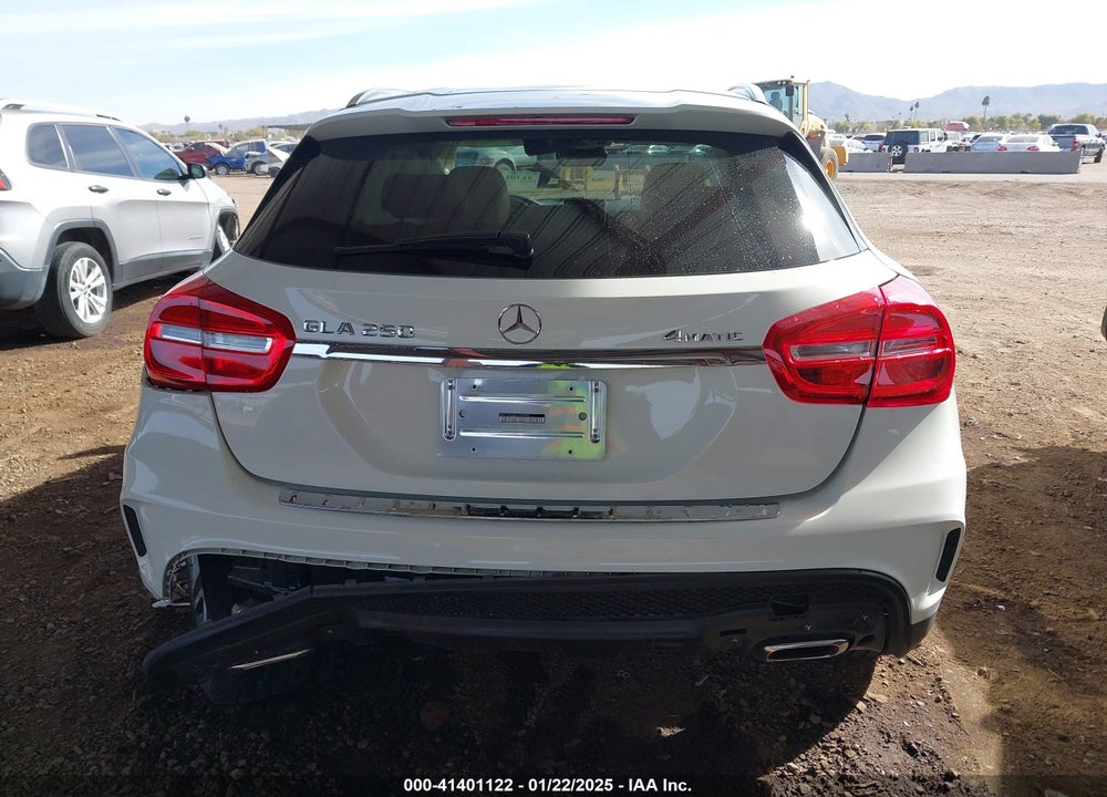 2015 MERCEDES-BENZ GLA 250 4MATIC VIN: WDCTG4GB8FJ060855