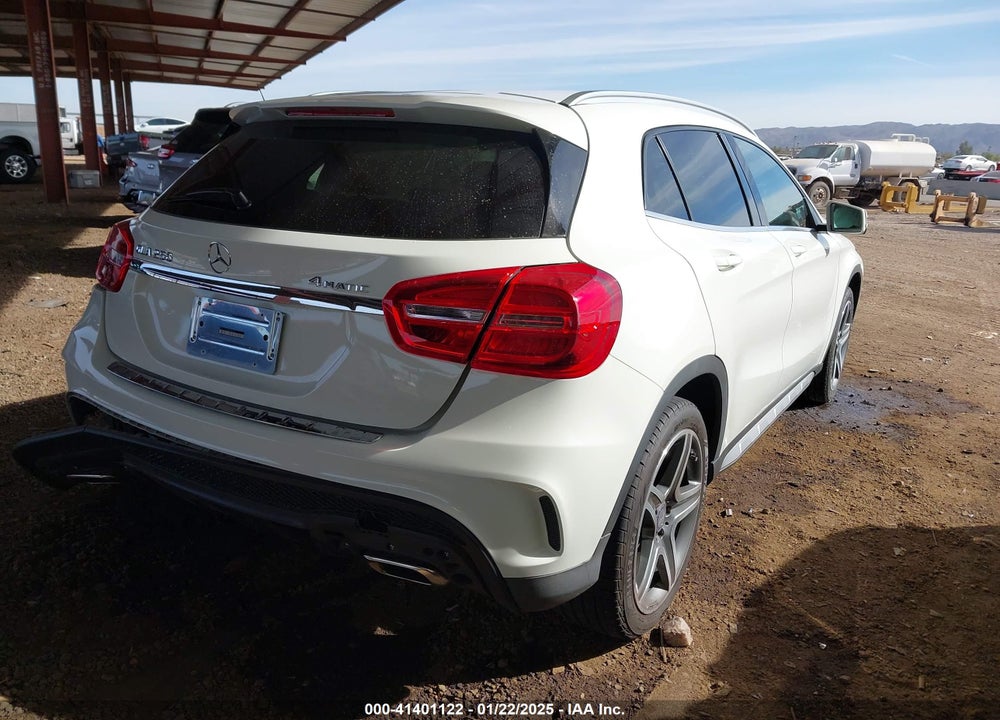 2015 MERCEDES-BENZ GLA 250 4MATIC VIN: WDCTG4GB8FJ060855