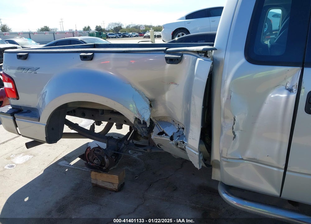 2004 FORD F-150 STX/XLT VIN: 1FTRF02W64KC06442