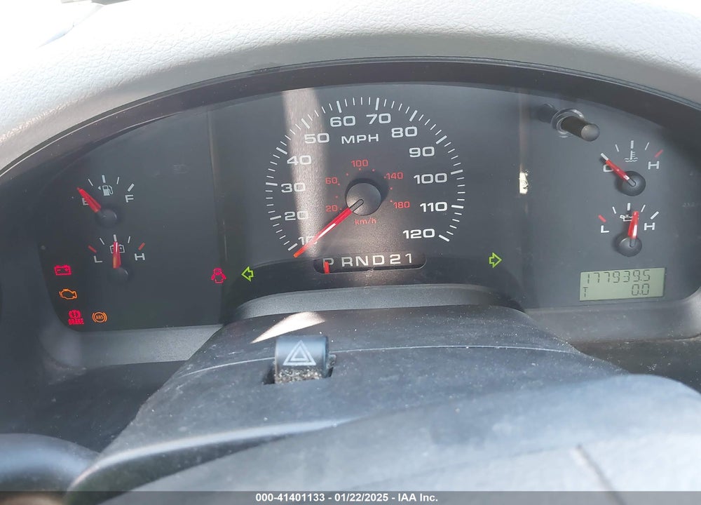 2004 FORD F-150 STX/XLT VIN: 1FTRF02W64KC06442