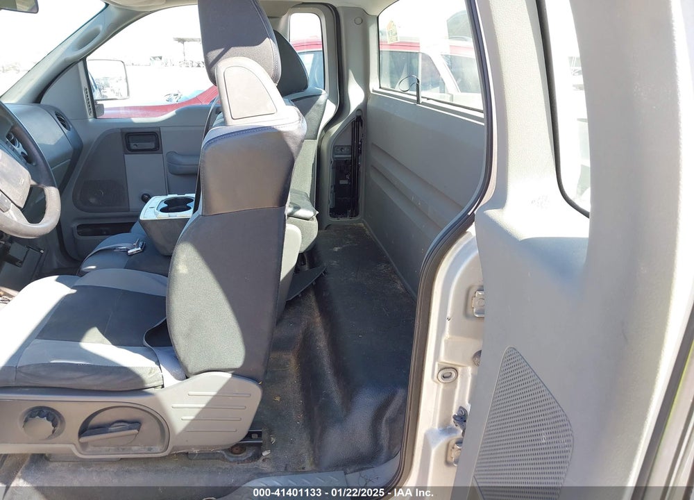 2004 FORD F-150 STX/XLT VIN: 1FTRF02W64KC06442
