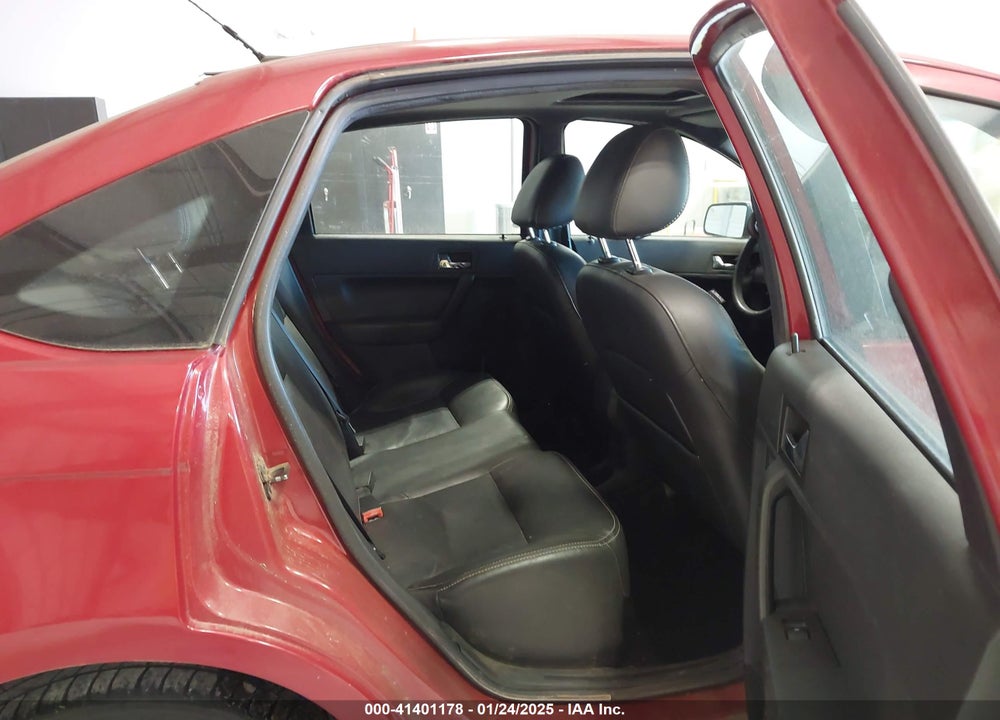2011 FORD FOCUS SEL VIN: 1FAHP3HN3BW147967