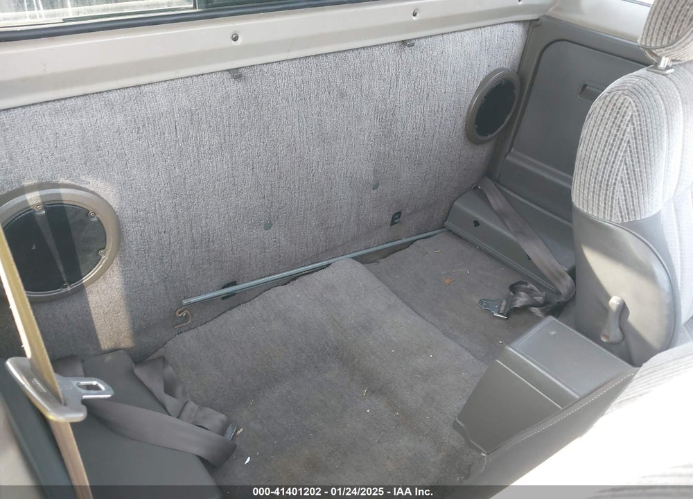 1989 NISSAN D21 KING CAB VIN: 1N6HD16S6KC333095