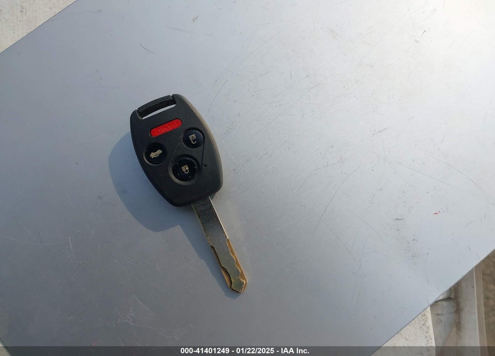 2012 HONDA ACCORD VIN: 1HGCS1B33CA009067