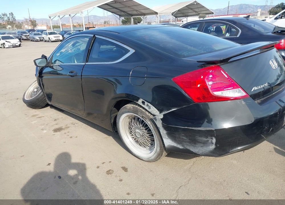2012 HONDA ACCORD VIN: 1HGCS1B33CA009067