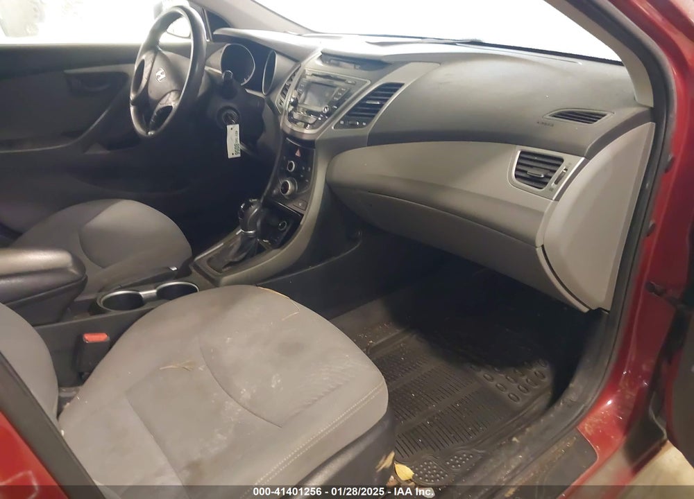 2014 HYUNDAI ELANTRA VIN: KMHDH4AE9EU173913