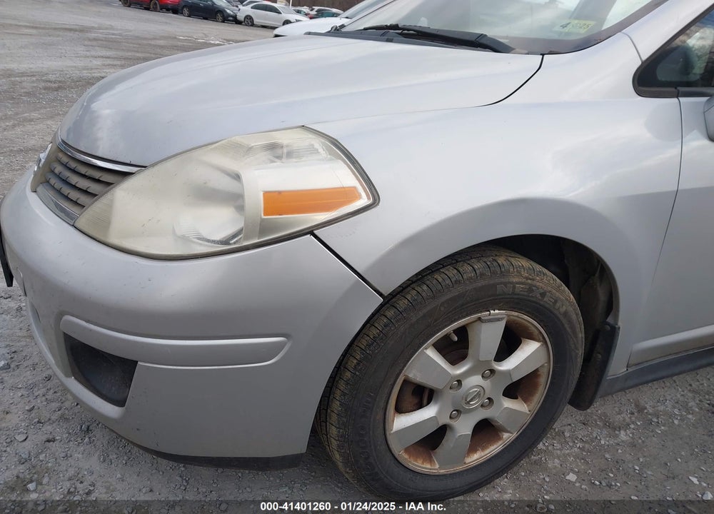 2008 NISSAN VERSA 1.8SL VIN: 3N1BC13E48L358670