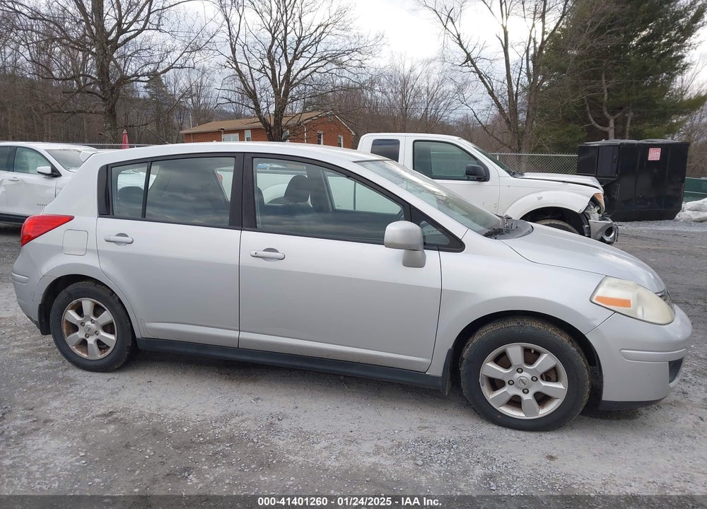 2008 NISSAN VERSA 1.8SL VIN: 3N1BC13E48L358670