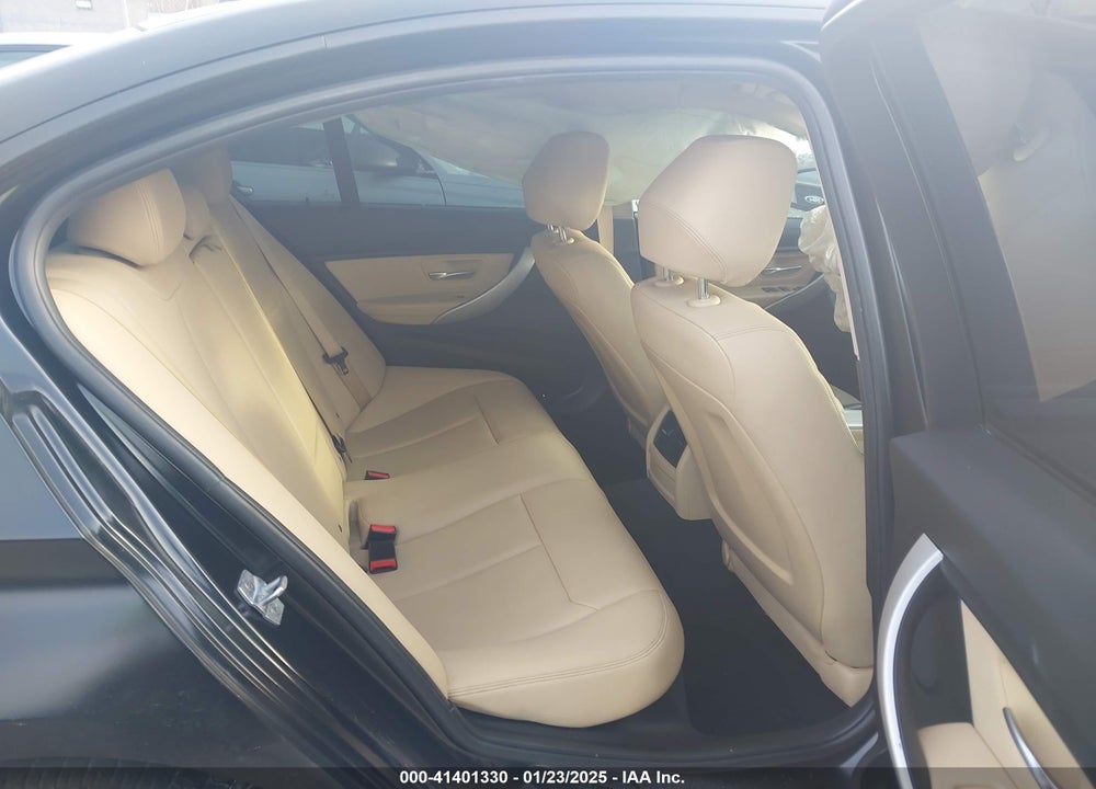 2017 BMW 320I VIN: WBA8E1G33HNU16842