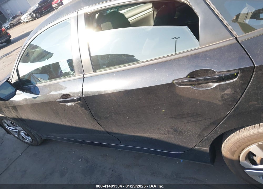 2017 HONDA CIVIC VIN: 2HGFC2F55HH553848