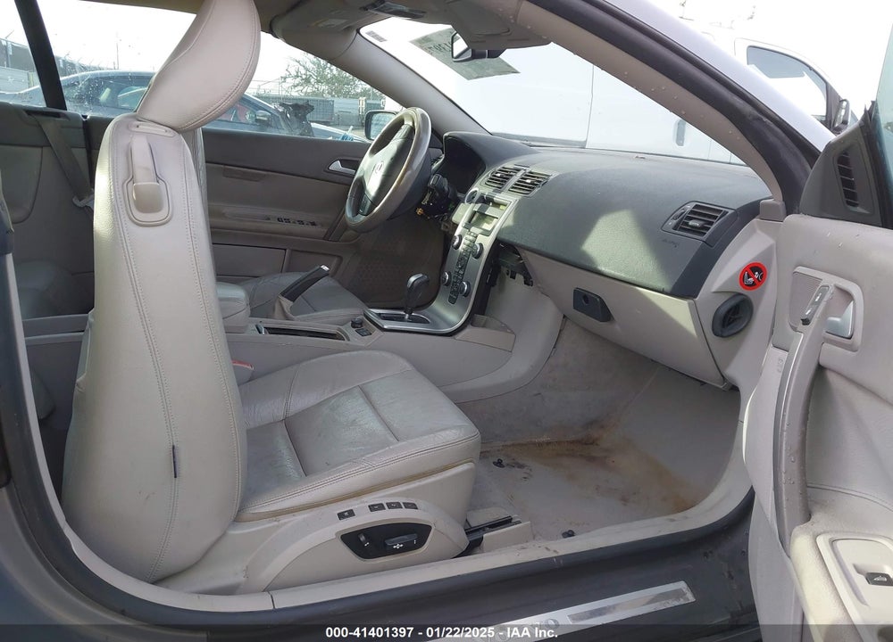 2007 VOLVO C70 VIN: YV1MC68297J022644