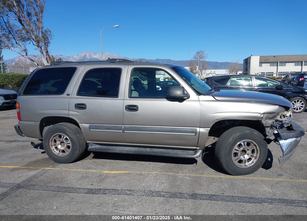 2002 CHEVROLET TAHOE LS VIN: 1GNEC13T42R235936