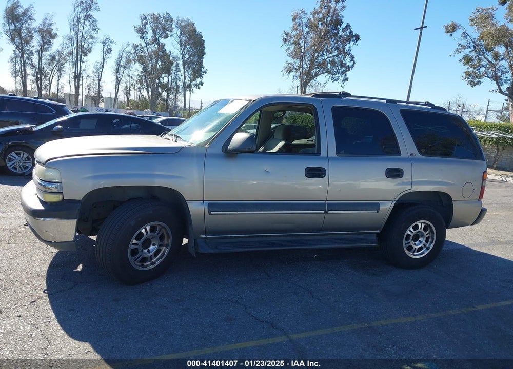 2002 CHEVROLET TAHOE LS VIN: 1GNEC13T42R235936