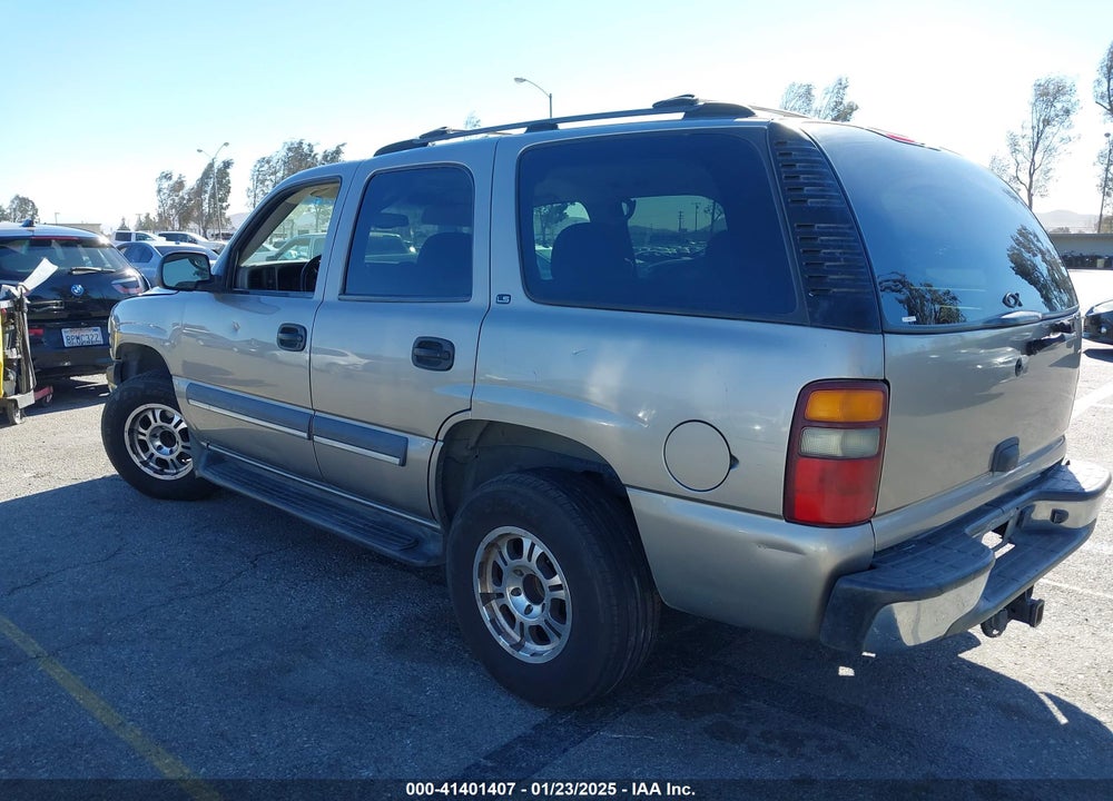 2002 CHEVROLET TAHOE LS VIN: 1GNEC13T42R235936