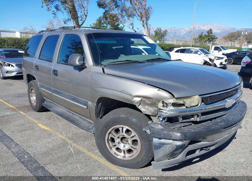 2002 CHEVROLET TAHOE LS VIN: 1GNEC13T42R235936