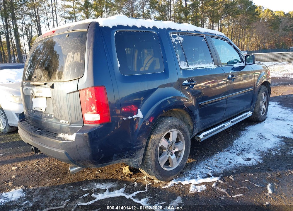 2011 HONDA PILOT EX-L VIN: 5FNYF4H64BB020144