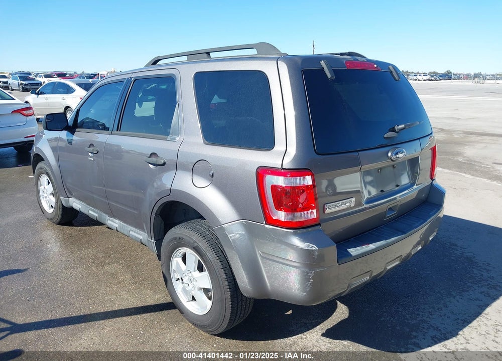 2011 FORD ESCAPE XLT VIN: 1FMCU0D7XBKC62734