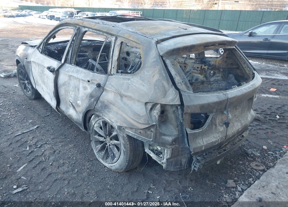2016 BMW X3 VIN: 5UXWX9C5XG0D65489