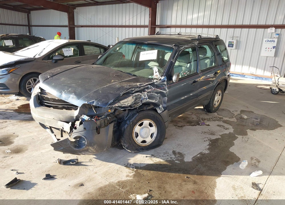 2005 FORD ESCAPE XLS VIN: 1FMYU02Z45KB24427