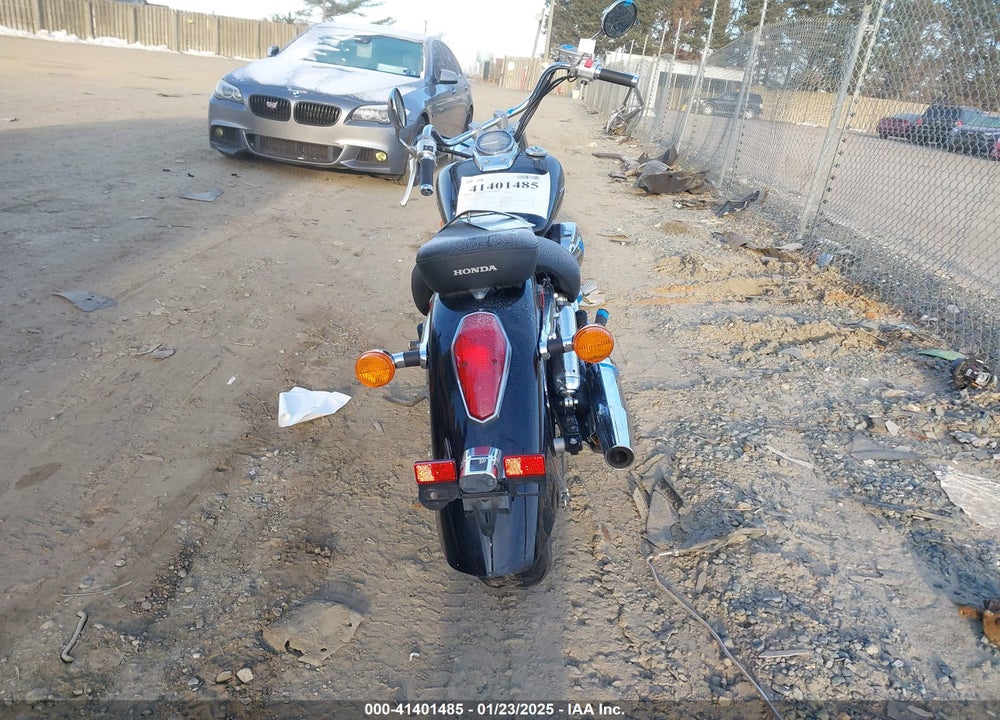2013 HONDA VT750 C VIN: JH2RC5004DK900073