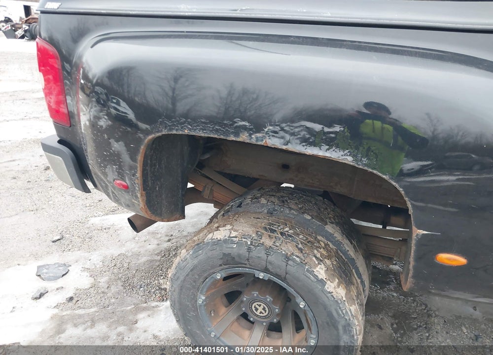 2009 GMC SIERRA 3500HD SLT VIN: 1GTJK936X9F143454