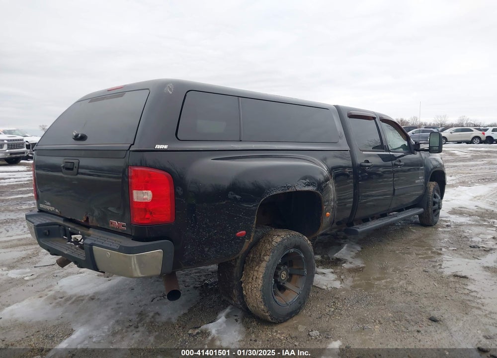 2009 GMC SIERRA 3500HD SLT VIN: 1GTJK936X9F143454
