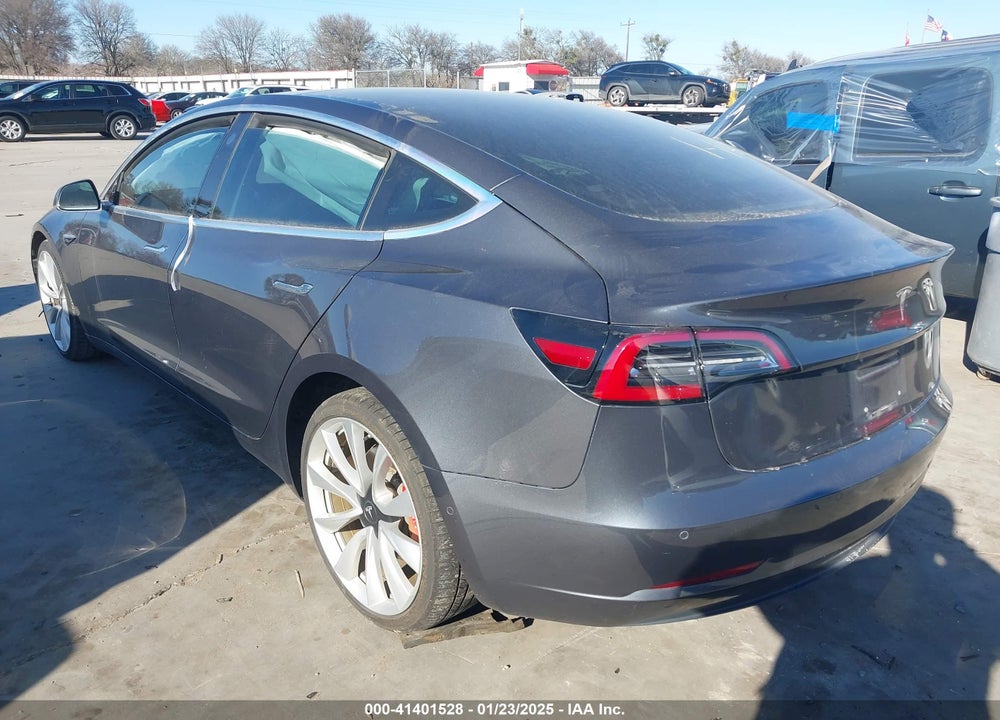 2018 TESLA MODEL 3 VIN: 5YJ3E1EB1JF083326