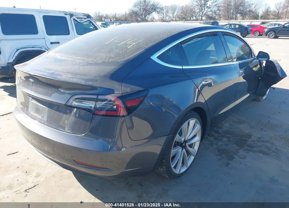 2018 TESLA MODEL 3 VIN: 5YJ3E1EB1JF083326