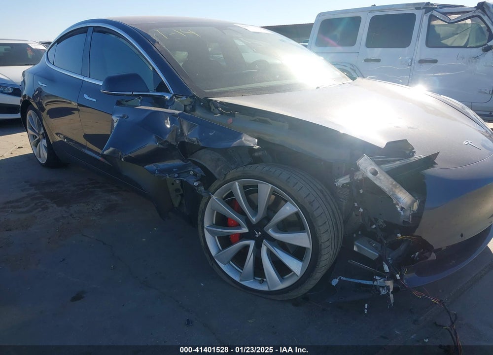 2018 TESLA MODEL 3 VIN: 5YJ3E1EB1JF083326