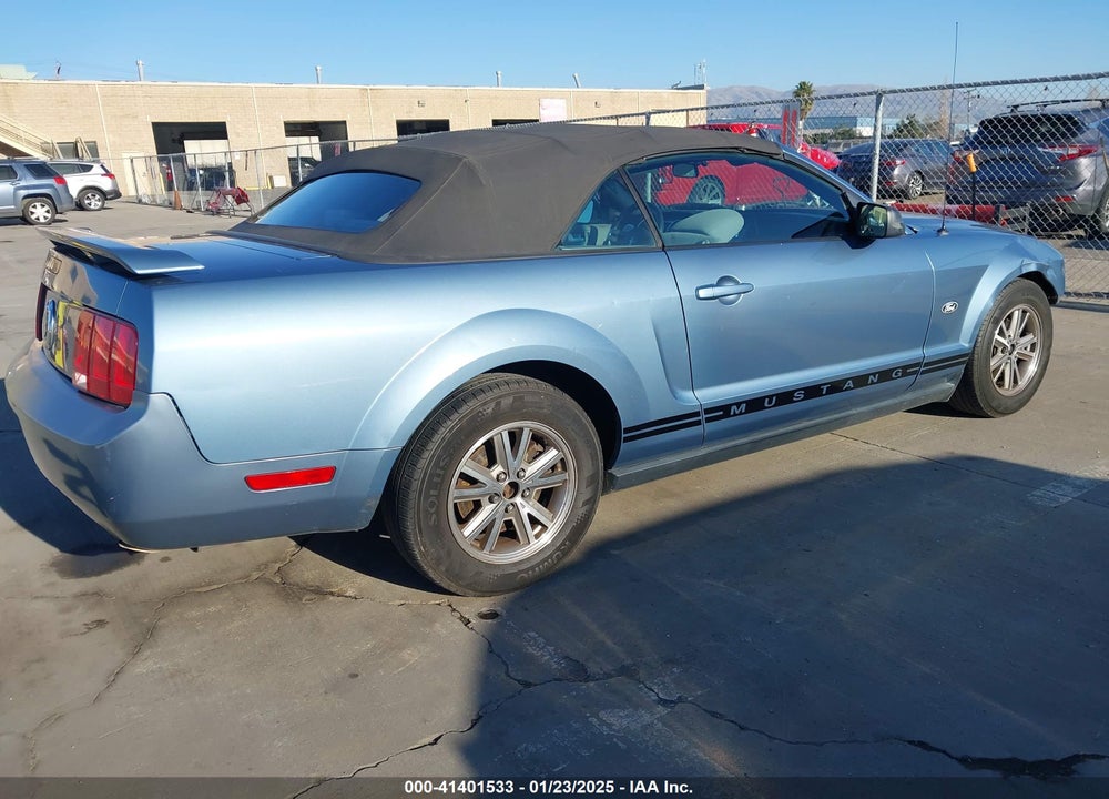 2005 FORD MUSTANG VIN: 1ZVHT84N955253808