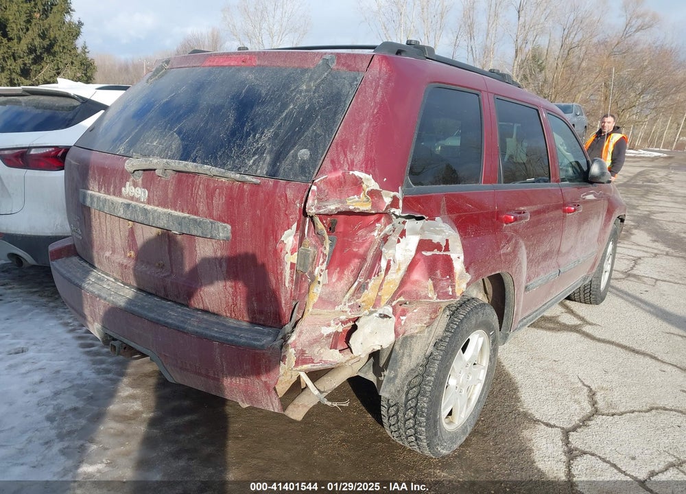 2007 JEEP GRAND CHEROKEE LAREDO VIN: 1J8GR48K97C667717