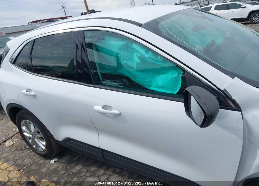 2022 FORD ESCAPE SE VIN: 1FMCU0G60NUA46144