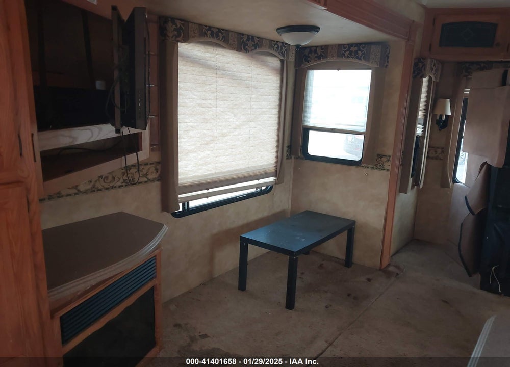 2008 HEARTLAND RV BIGHORN TRAVEL TRAILER VIN: 5SFGF33278E010953