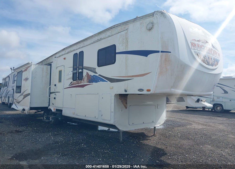 2008 HEARTLAND RV BIGHORN TRAVEL TRAILER VIN: 5SFGF33278E010953