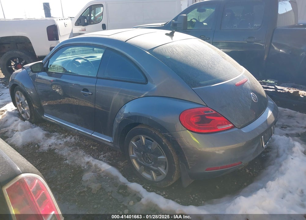 2012 VOLKSWAGEN BEETLE 2.5L VIN: 3VWJP7AT0CM630116