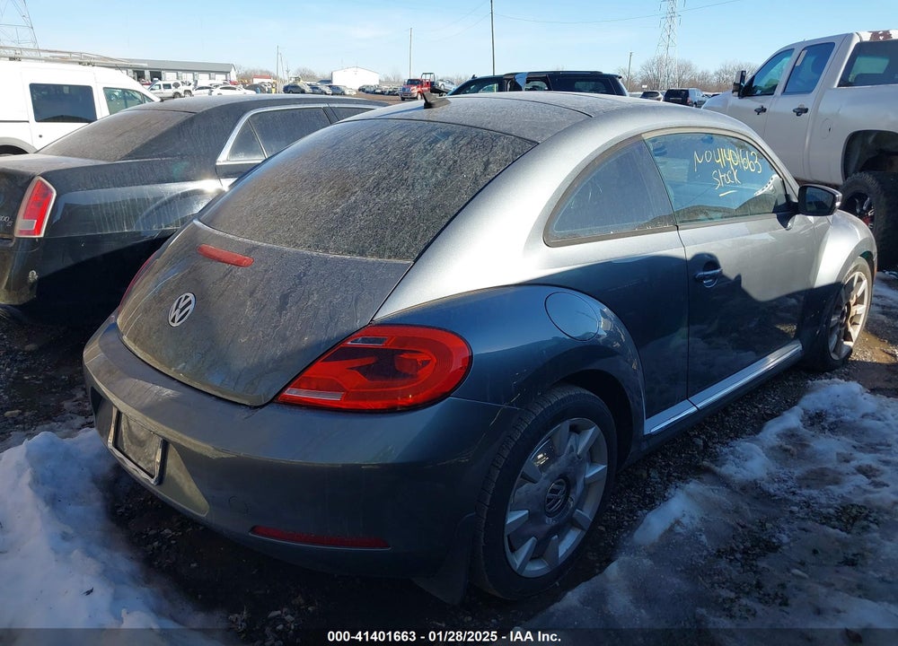 2012 VOLKSWAGEN BEETLE 2.5L VIN: 3VWJP7AT0CM630116