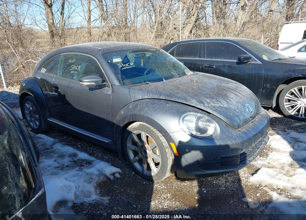 2012 VOLKSWAGEN BEETLE 2.5L VIN: 3VWJP7AT0CM630116