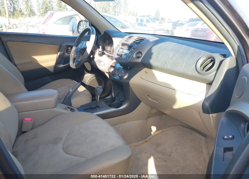 2011 TOYOTA RAV4 VIN: 2T3BF4DV4BW130625